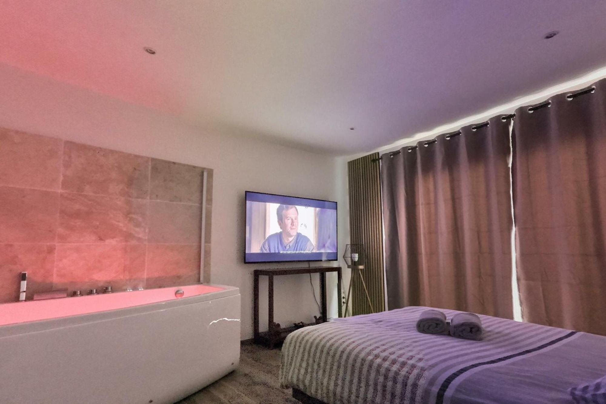 Appartement Bel Rdc Detente Balneo & Cine & Terrasse Proche Centre Gare Amiens